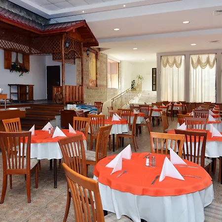 Hotel Estreya Palace And Saints Constantine and Helena