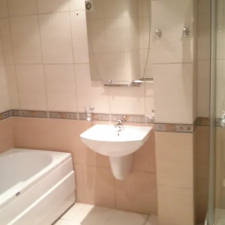 Hotel Estreya Palace And 4*