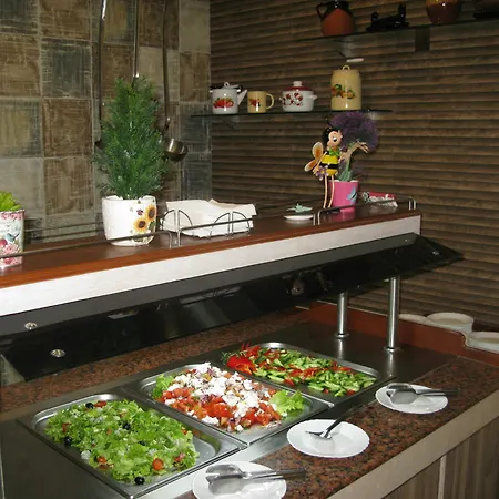 Estreya Palace And