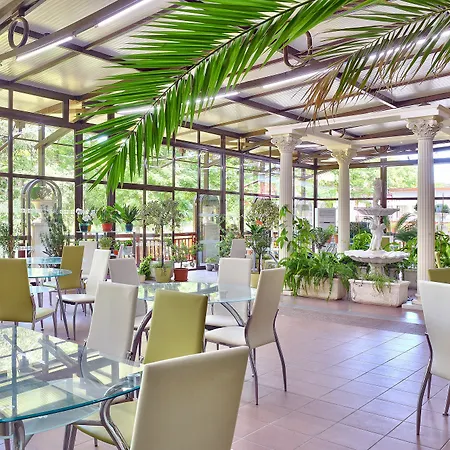 Estreya Palace And 4* Saints Constantine and Helena