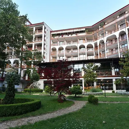 Estreya Palace And 4*