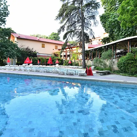 Estreya Palace And Hotel 4*