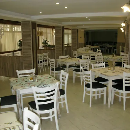 Estreya Palace And Hotel Saints Constantine and Helena