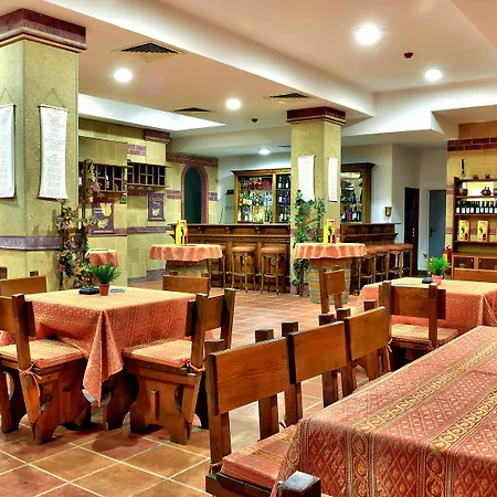 Estreya Palace And Hotel